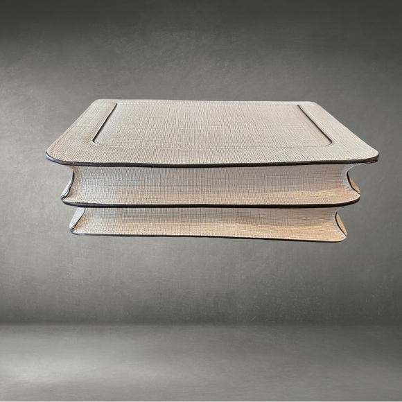 Henri Bendel Wallen Gold Shoulder 2 way Bag NWT - Picture 8 of 10